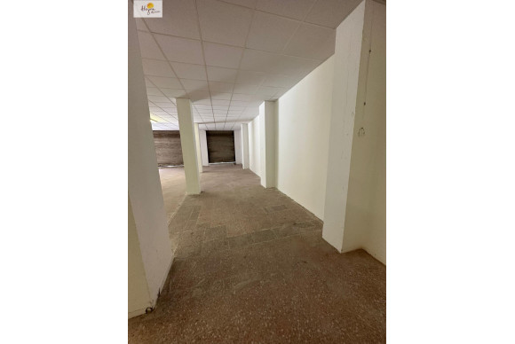 Herverkoop - Winkel Ruimte - Valencia - Patraix