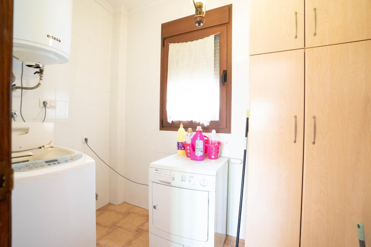 Herverkoop - Alleenstaande woning - San Miguel de Salinas - CENTRO