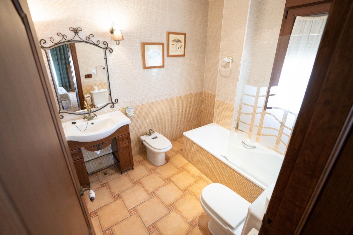 Herverkoop - Alleenstaande woning - San Miguel de Salinas - CENTRO