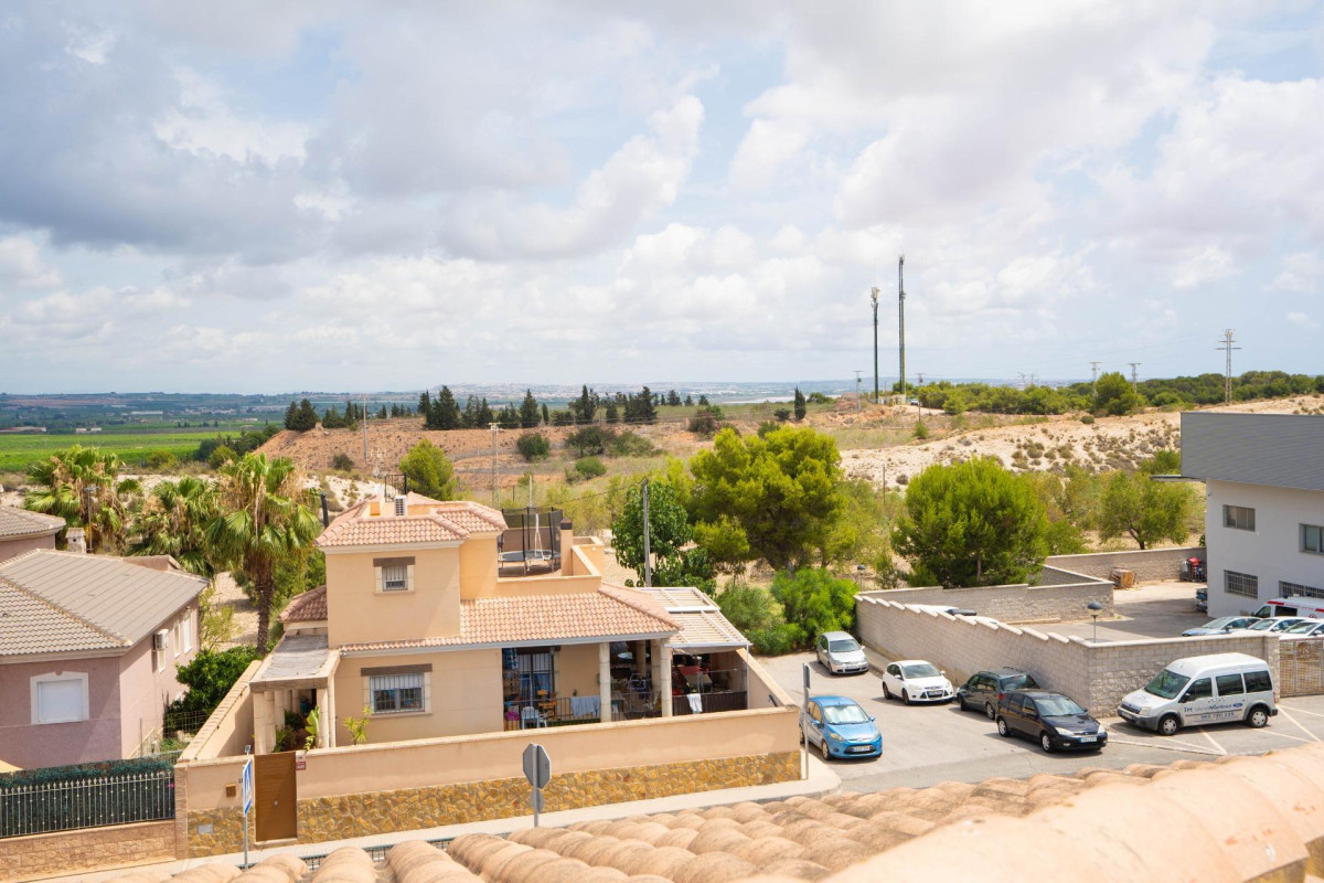 Herverkoop - Alleenstaande woning - San Miguel de Salinas - CENTRO