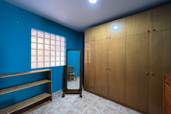 Revente - House - Godelleta - El bosque