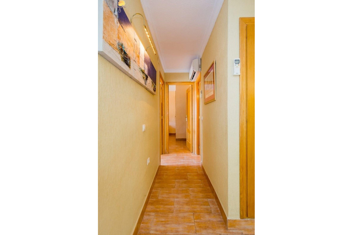 Herverkoop - Appartement  - Torrevieja - Playa de los Locos