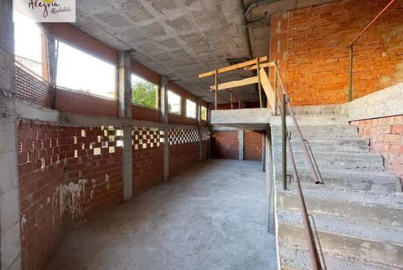 Herverkoop - Winkel Ruimte - Alicante - Altozano