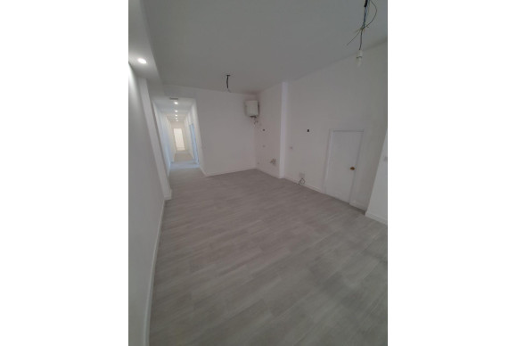 Revente - Oficina - Alicante - Los ángeles