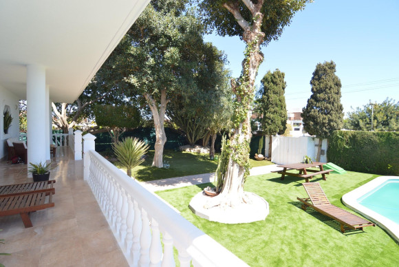 Revente - Villa - Torrevieja - Centro