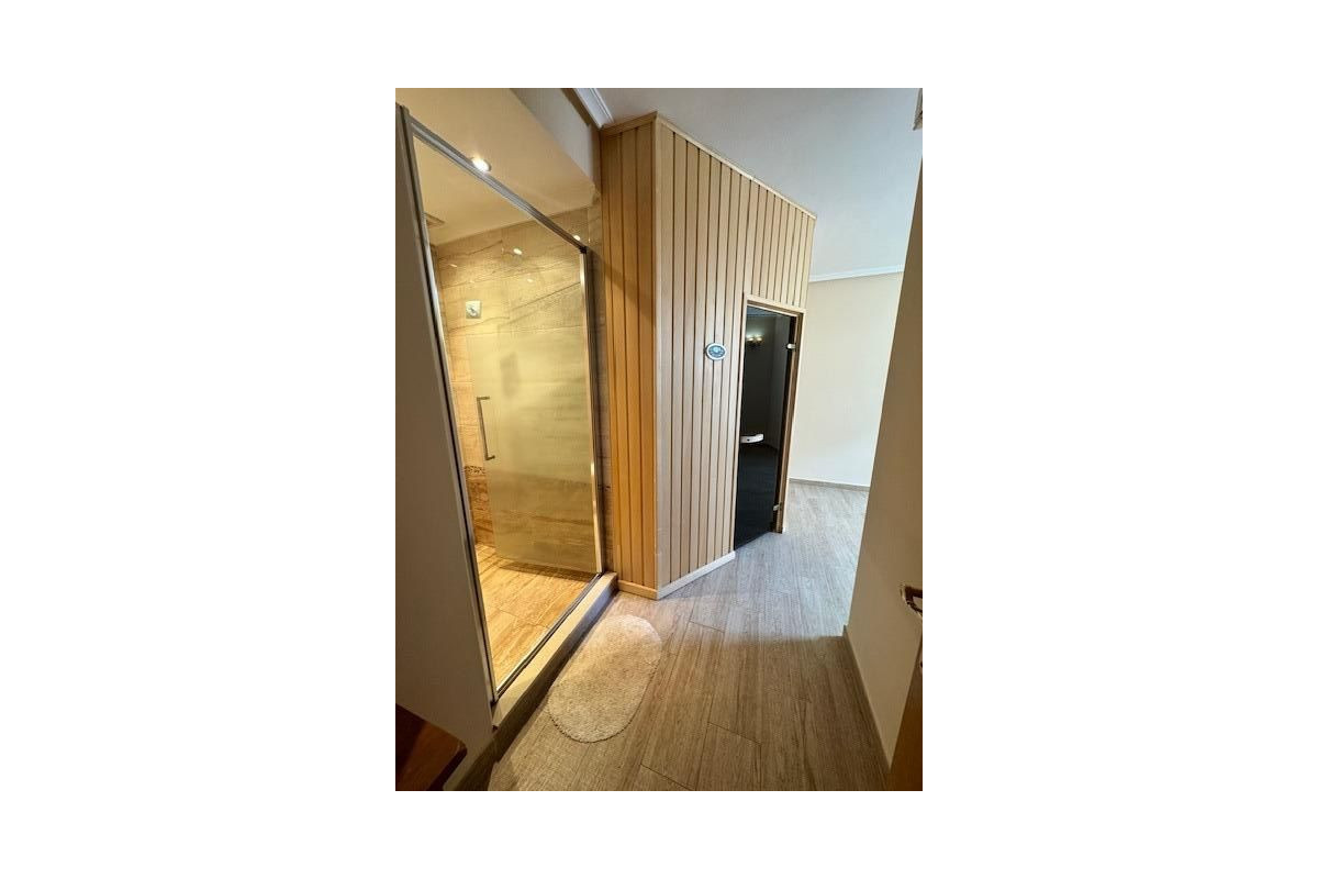 Herverkoop - Villa - Orihuela Costa - Montezenia