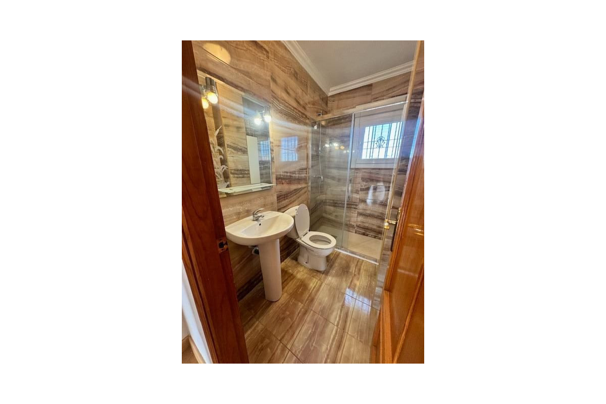 Herverkoop - Villa - Orihuela Costa - Montezenia