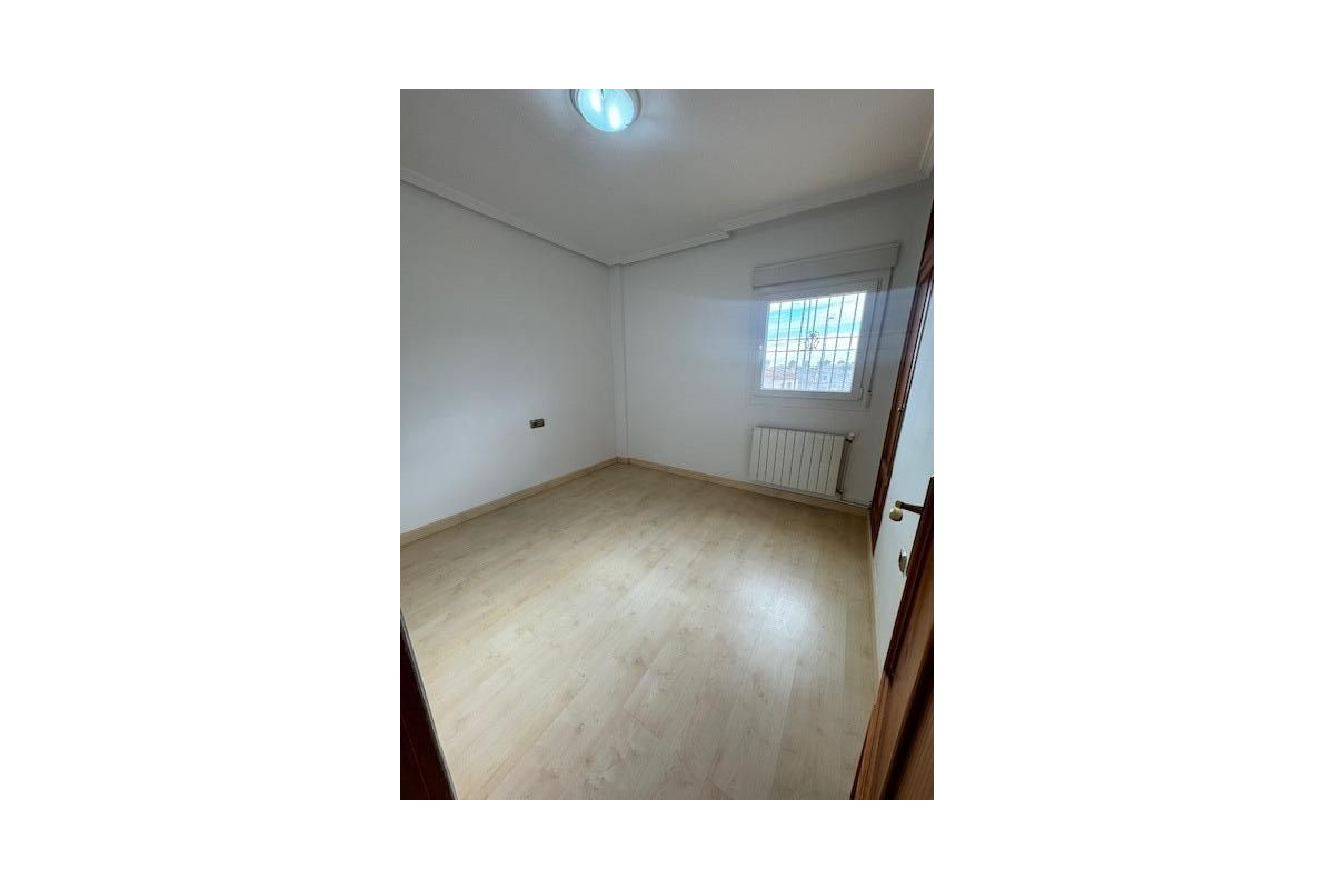 Herverkoop - Villa - Orihuela Costa - Montezenia