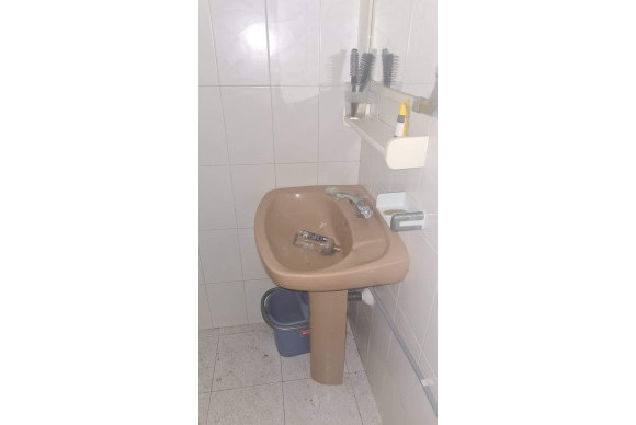 Revente - Commercial Unit - Torrevieja - Centro