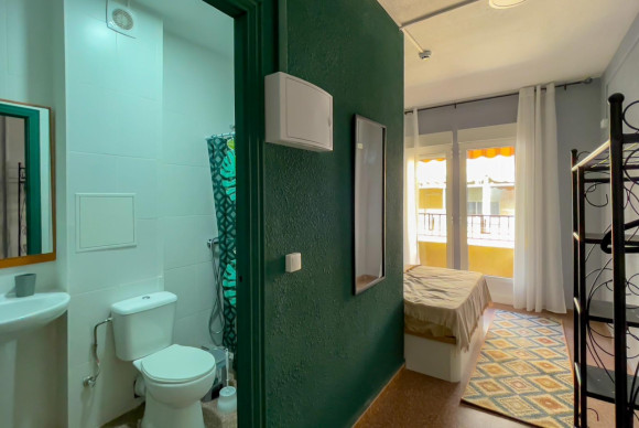 Herverkoop - Hotel - Alicante - Altozano