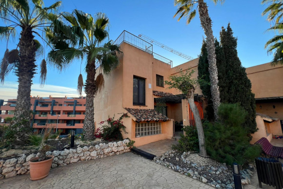 Reventa - Casa Tipo Dúplex - Orihuela Costa - Villamartín