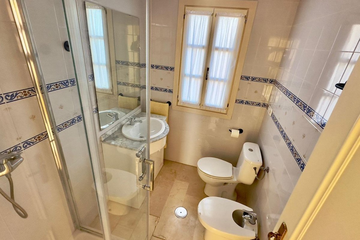 Herverkoop - Villa - Finestrat - BAHIA GOLF