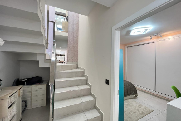 Revente - Villa de Lujo - Orihuela Costa - Montezenia