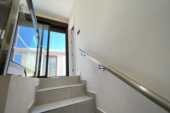 Revente - Villa de Lujo - Orihuela Costa - Montezenia