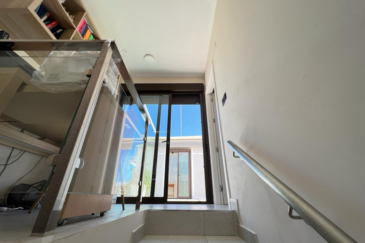 Revente - Villa de Lujo - Orihuela Costa - Montezenia