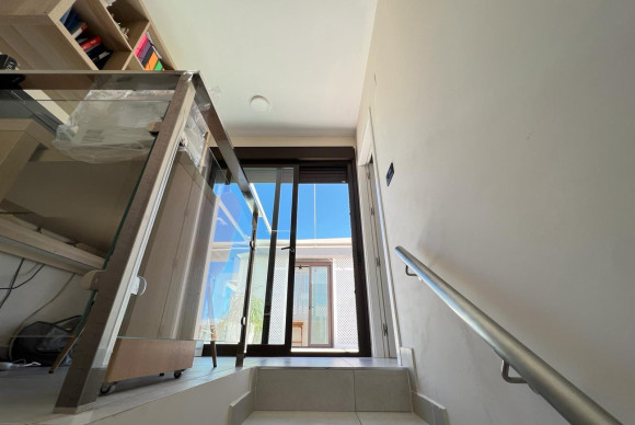 Revente - Villa de Lujo - Orihuela Costa - Montezenia