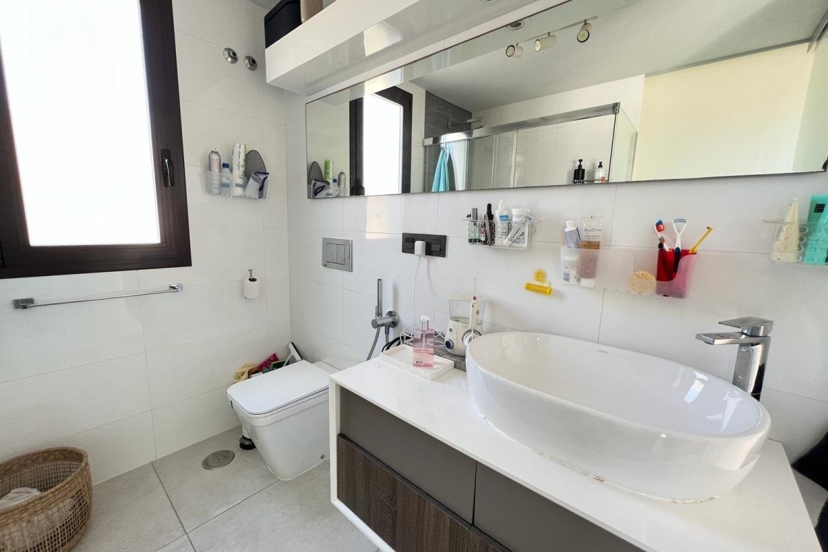 Revente - Villa de Lujo - Orihuela Costa - Montezenia