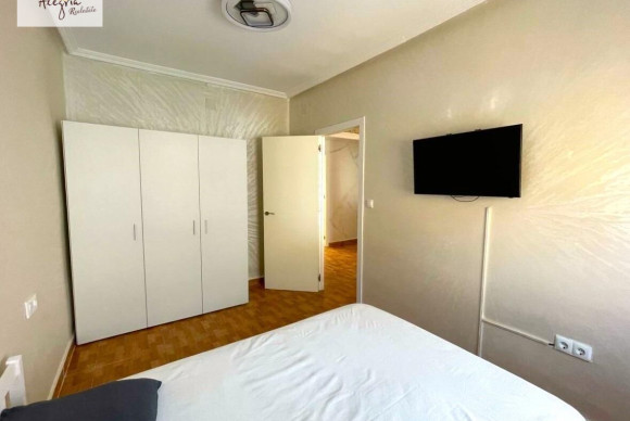 Herverkoop - Appartement  - Alicante - Ciudad de Asís