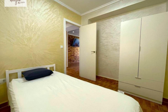 Herverkoop - Appartement  - Alicante - Ciudad de Asís