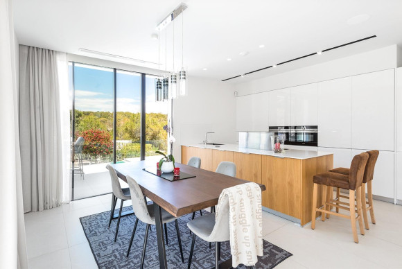 Reventa - Villa de Lujo - San Miguel de Salinas - Las Colinas golf