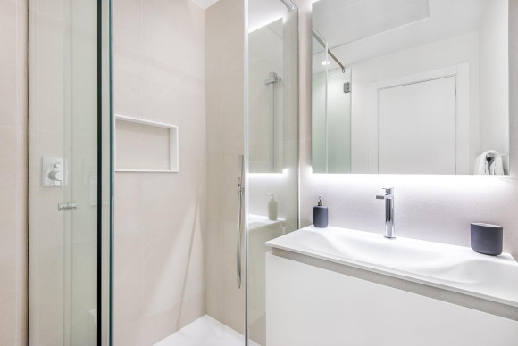 Reventa - Villa de Lujo - San Miguel de Salinas - Las Colinas golf