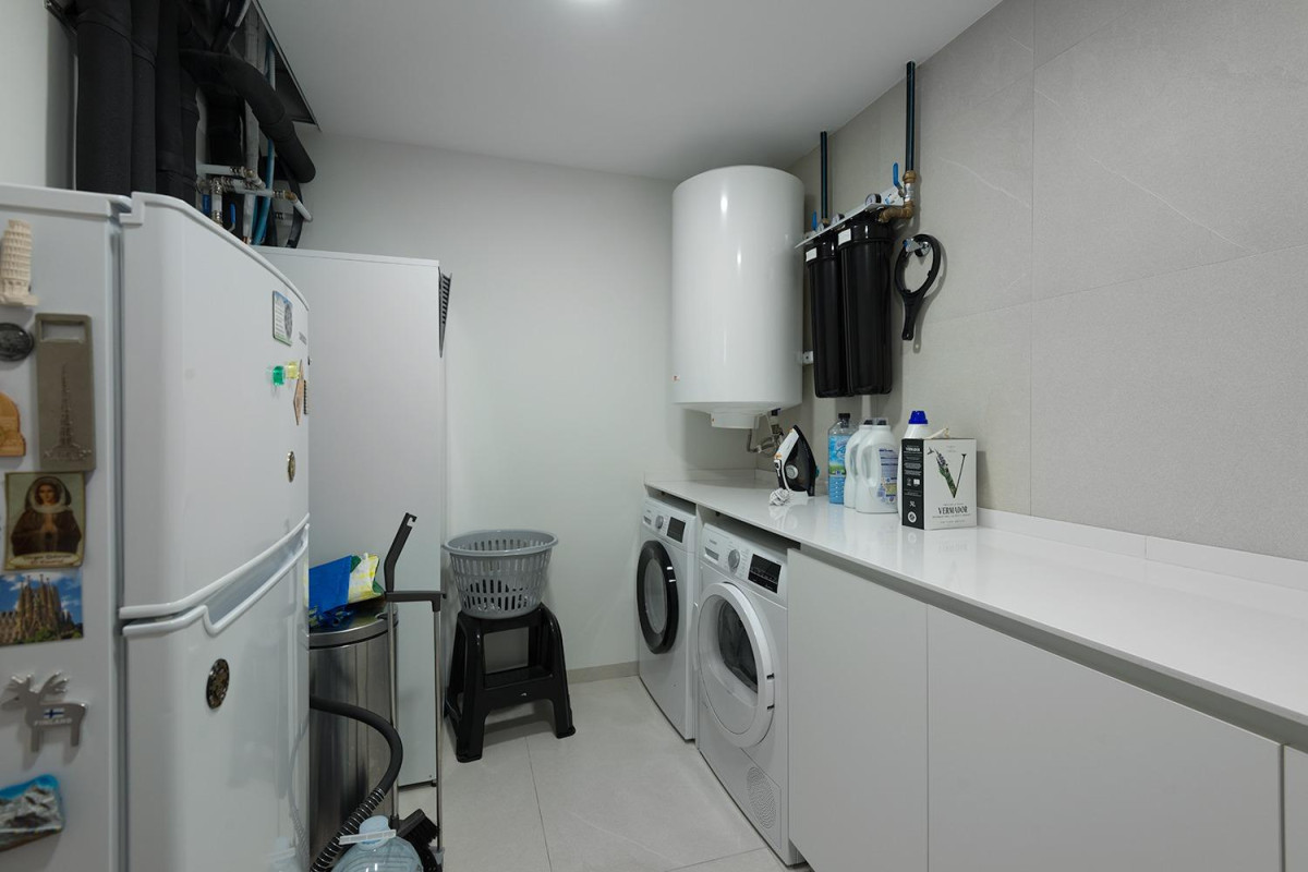 Reventa - Villa de Lujo - San Miguel de Salinas - Las Colinas golf