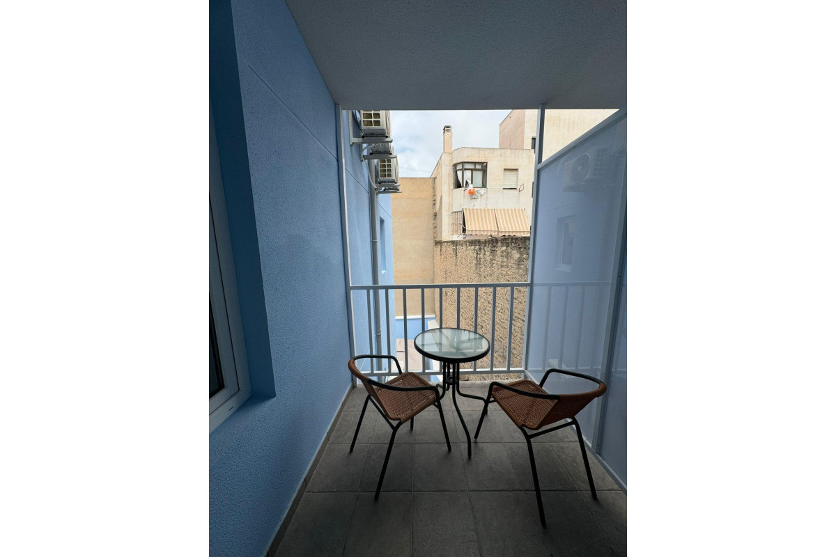 Reventa - Building - Alicante - Carolinas Bajas