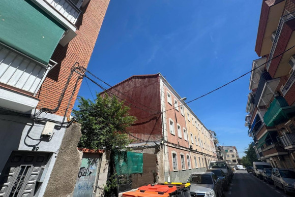 Revente - Solar - Madrid - Villaverde