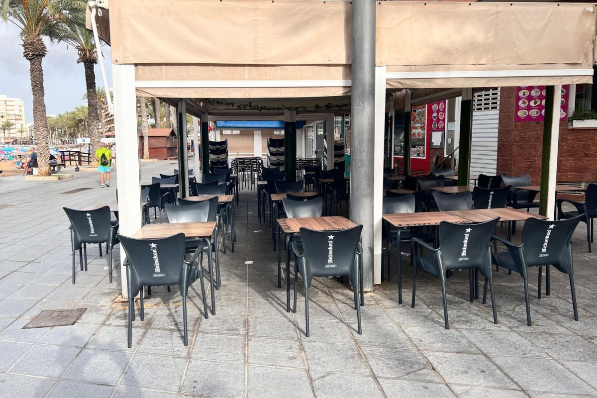 Revente - Commercial Unit - Torrevieja - Playa del Cura