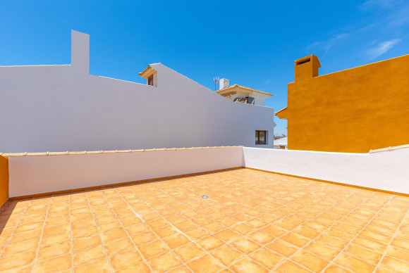 Reventa - Apartamento / piso - Torrevieja - Punta prima