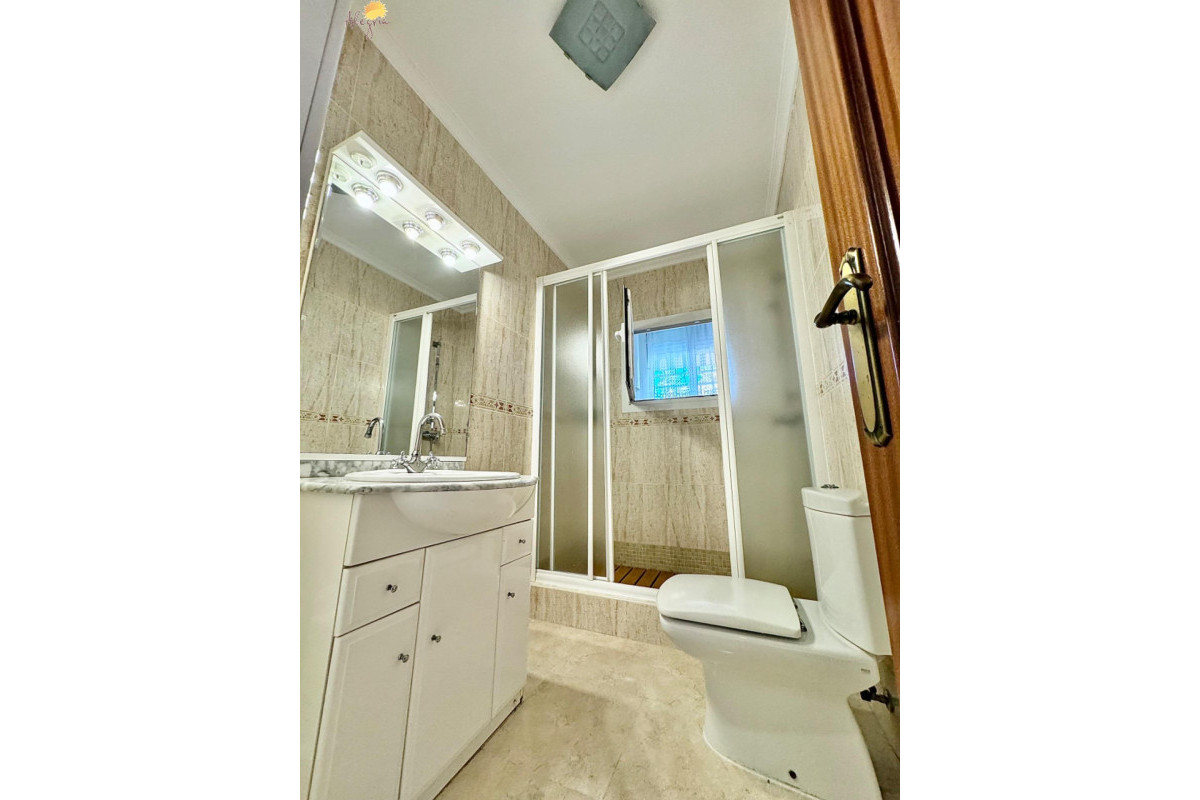 Revente - Appartement - Torrevieja - playa de los naufragos