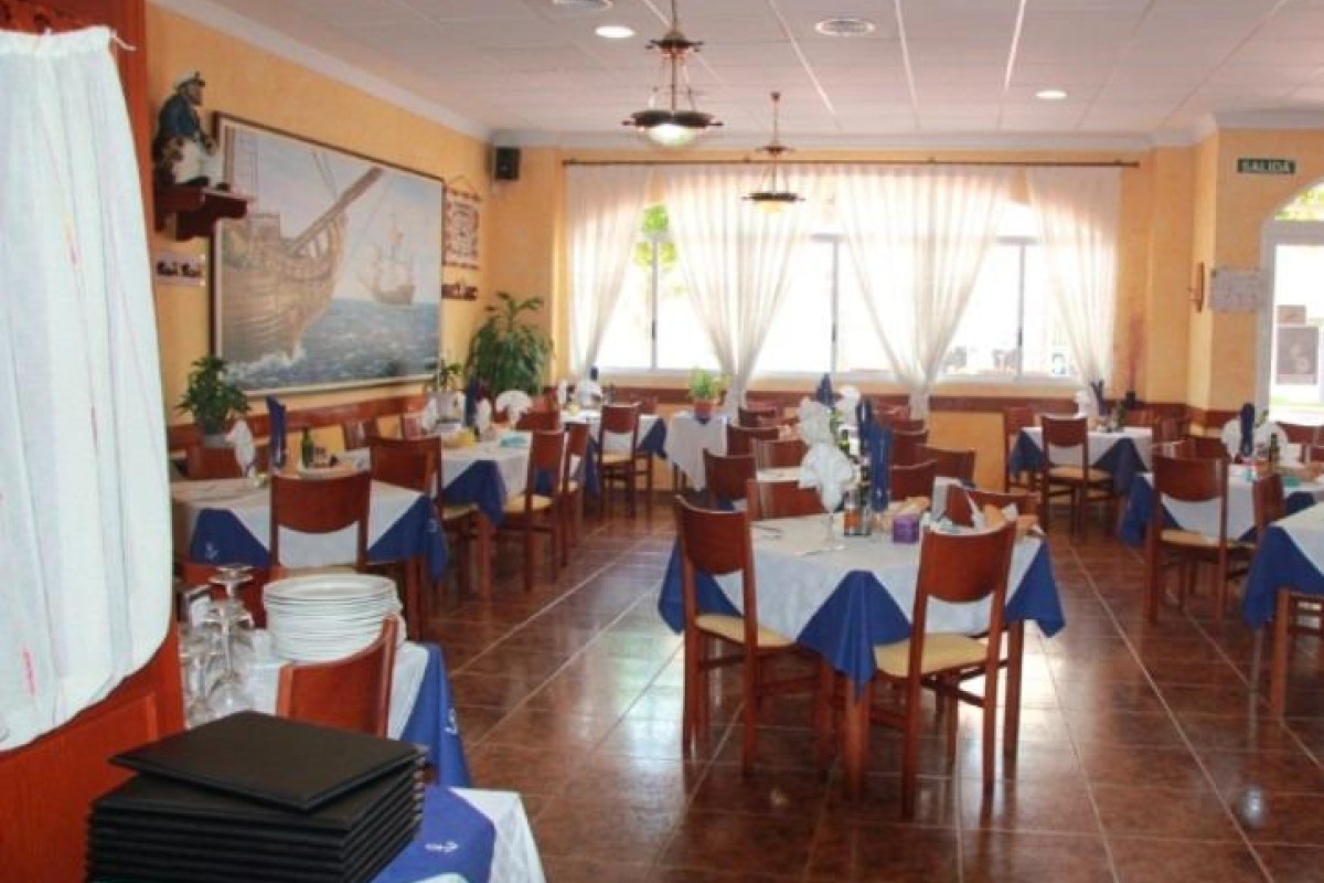 Herverkoop - Hotel - Santiago De La Ribera - Centro