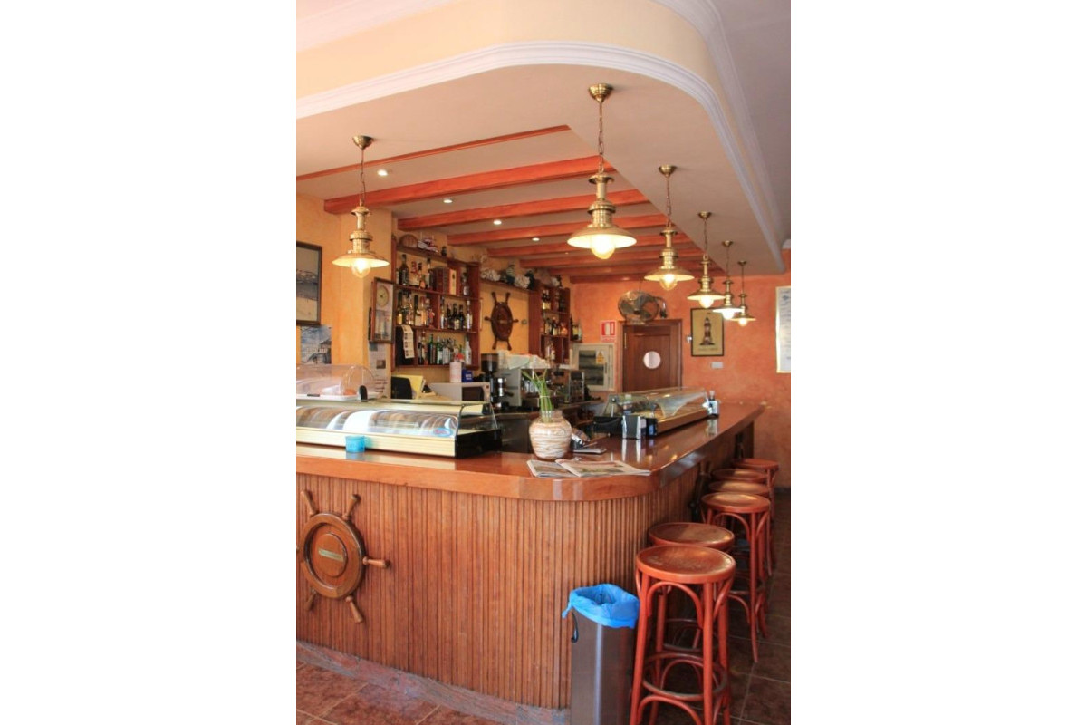 Herverkoop - Hotel - Santiago De La Ribera - Centro