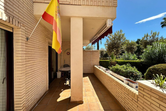 Herverkoop - Appartement  - Alfaz del Pi - Albir