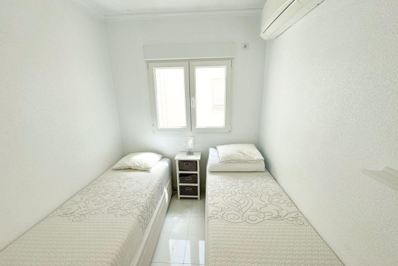 Herverkoop - Penthouse Dúplex - Torrevieja - Playa del Cura