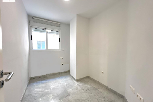 Herverkoop - Duplex Woning - Valencia - Sant Francesc