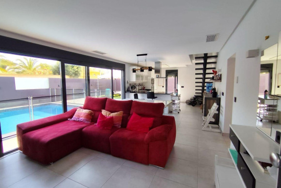 Revente - Villa - Torrevieja - La siesta