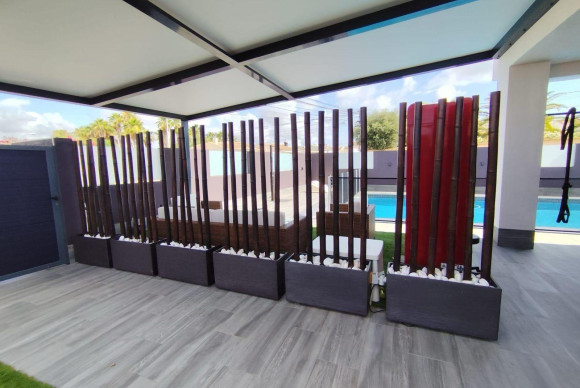 Revente - Villa - Torrevieja - La siesta