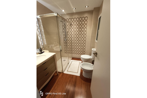 Revente - Appartement - Alicante - Centro