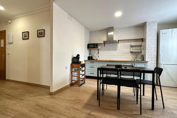 Herverkoop - Appartement  - Alicante - Altozano