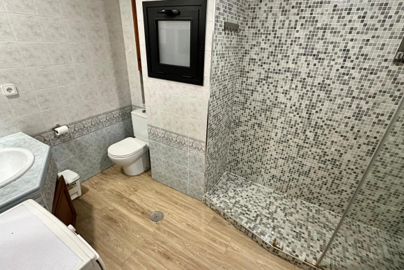 Herverkoop - Appartement  - Alicante - Altozano