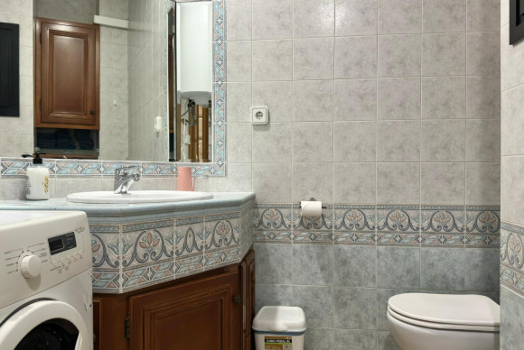 Herverkoop - Appartement  - Alicante - Altozano