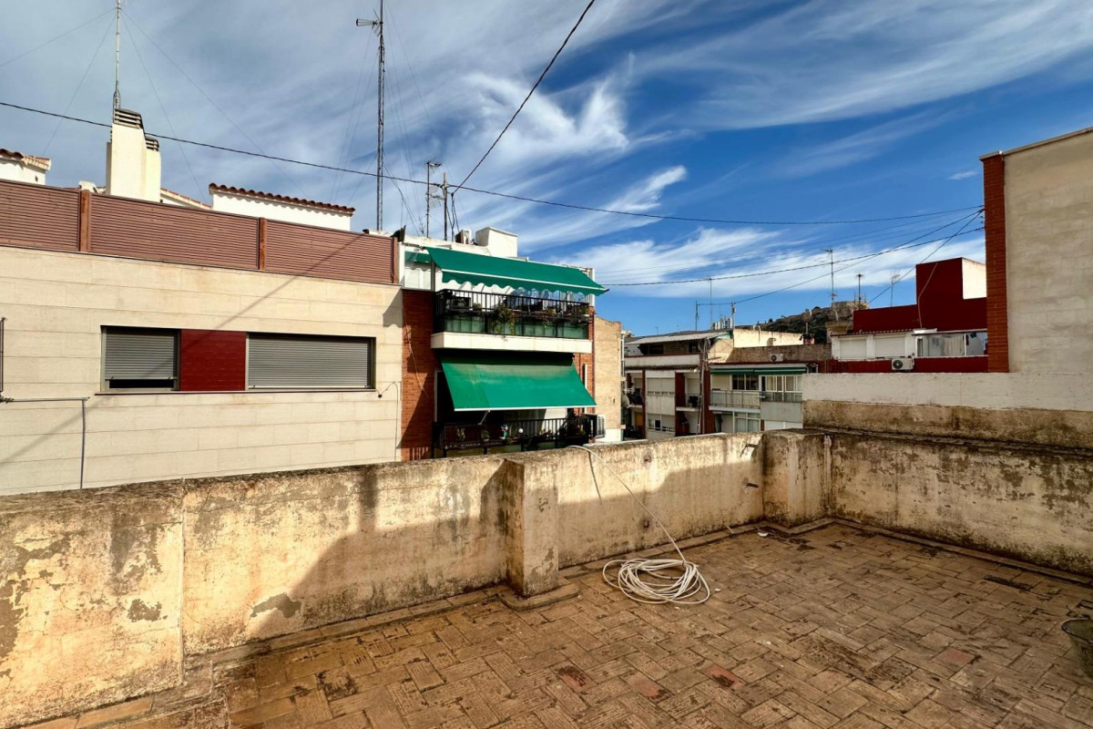 Herverkoop - Appartement  - Alicante - Altozano