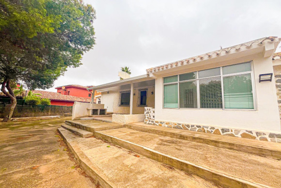 Revente - Villa - Torrevieja - Los Balcones