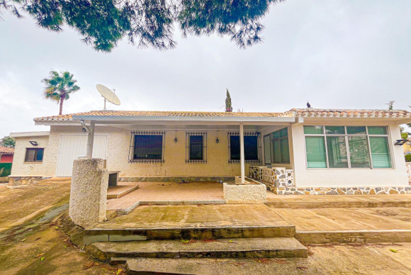 Revente - Villa - Torrevieja - Los Balcones