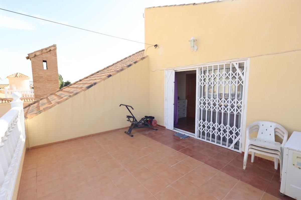Reventa - House - Orihuela Costa - Playa Flamenca