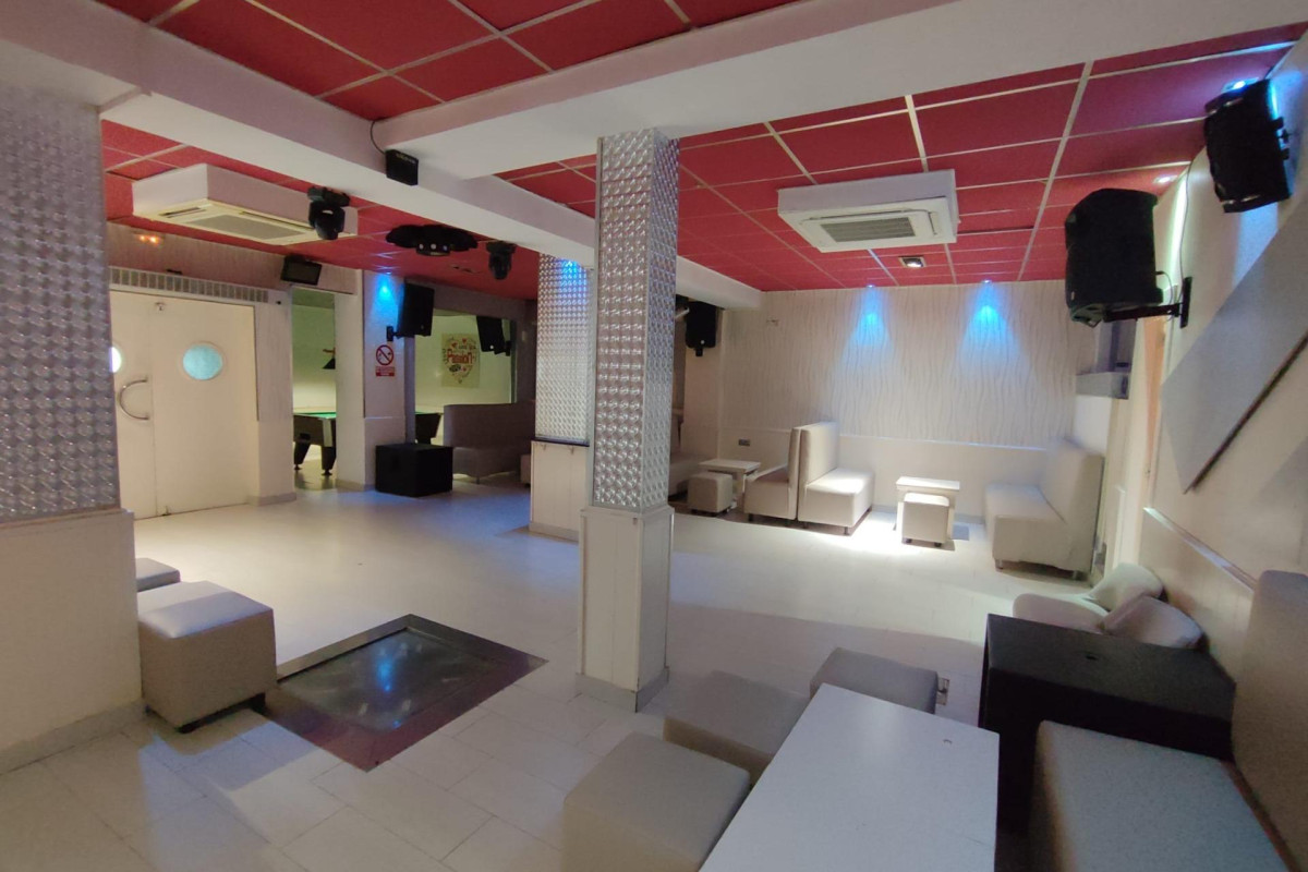 Reventa - Local Comercial - Orihuela Costa - Villamartín