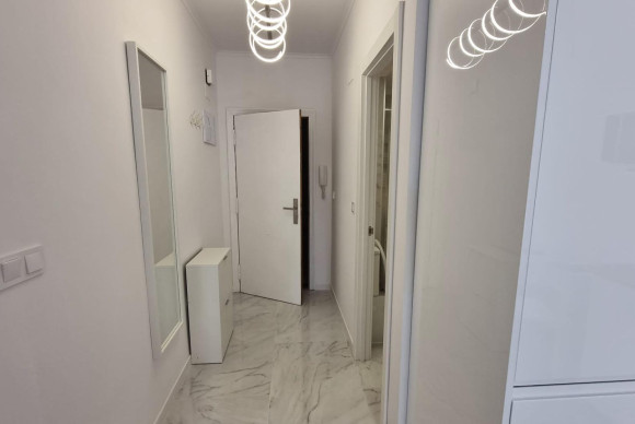 Reventa - Apartamento / piso - Torrevieja - Playa de los Locos