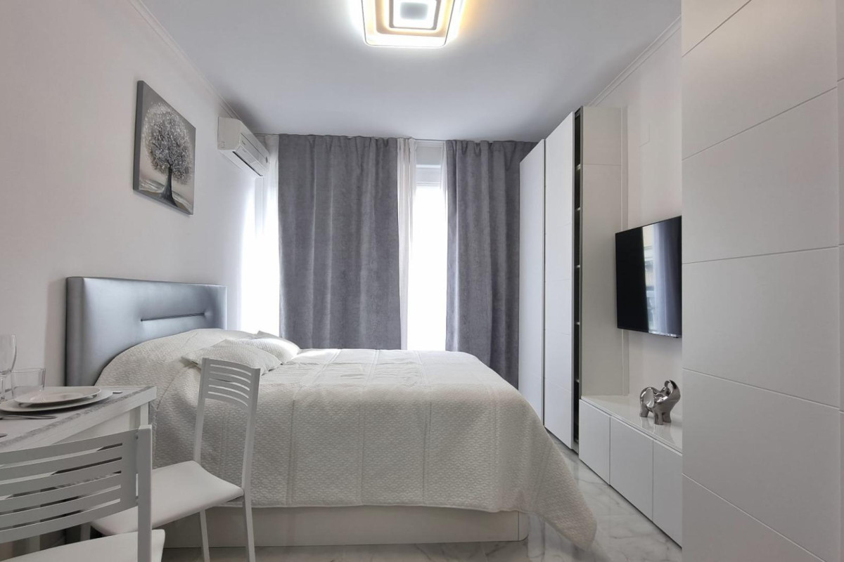 Reventa - Apartamento / piso - Torrevieja - Playa de los Locos