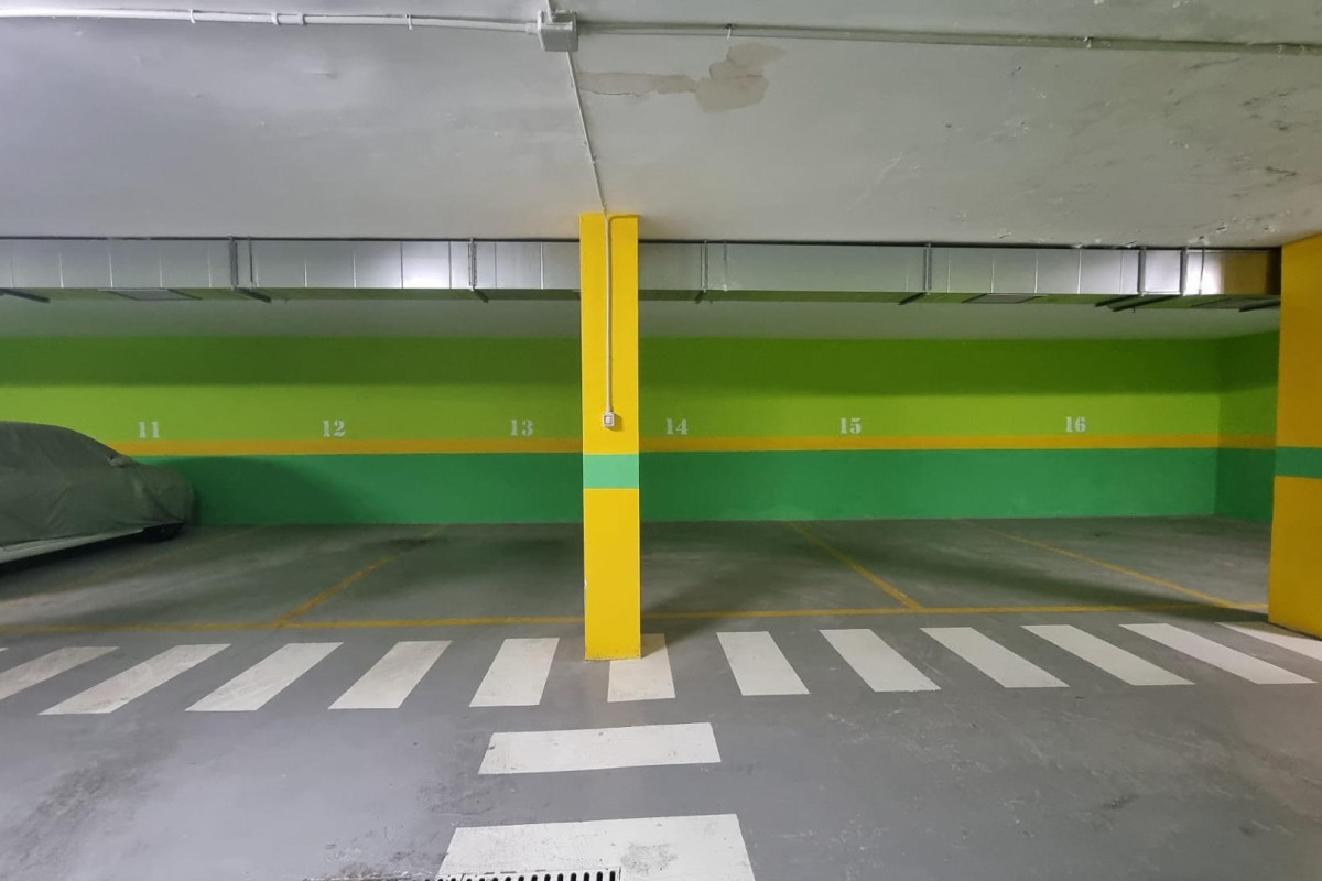 Herverkoop - Parking - Torrevieja - Playa de los Locos